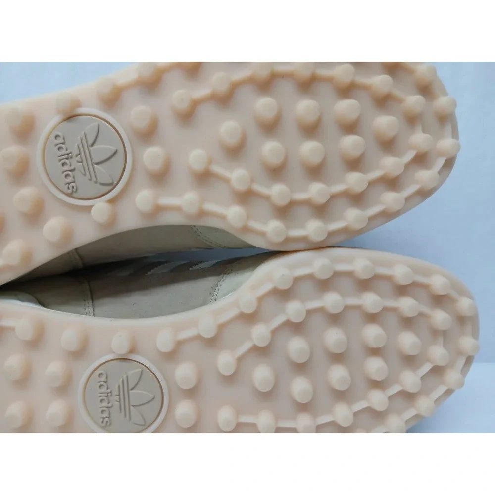 Adidas Men's Mundial Team RS Casual Soccer Shoes IE9028 Magic Beige White Sz 7.5